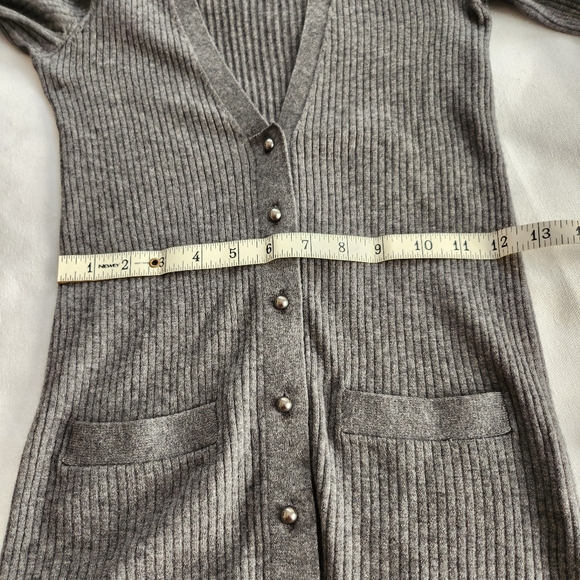 Club Monaco XS cashmere cotton blend ribbed cardigan, gray - Picture 7 of 10